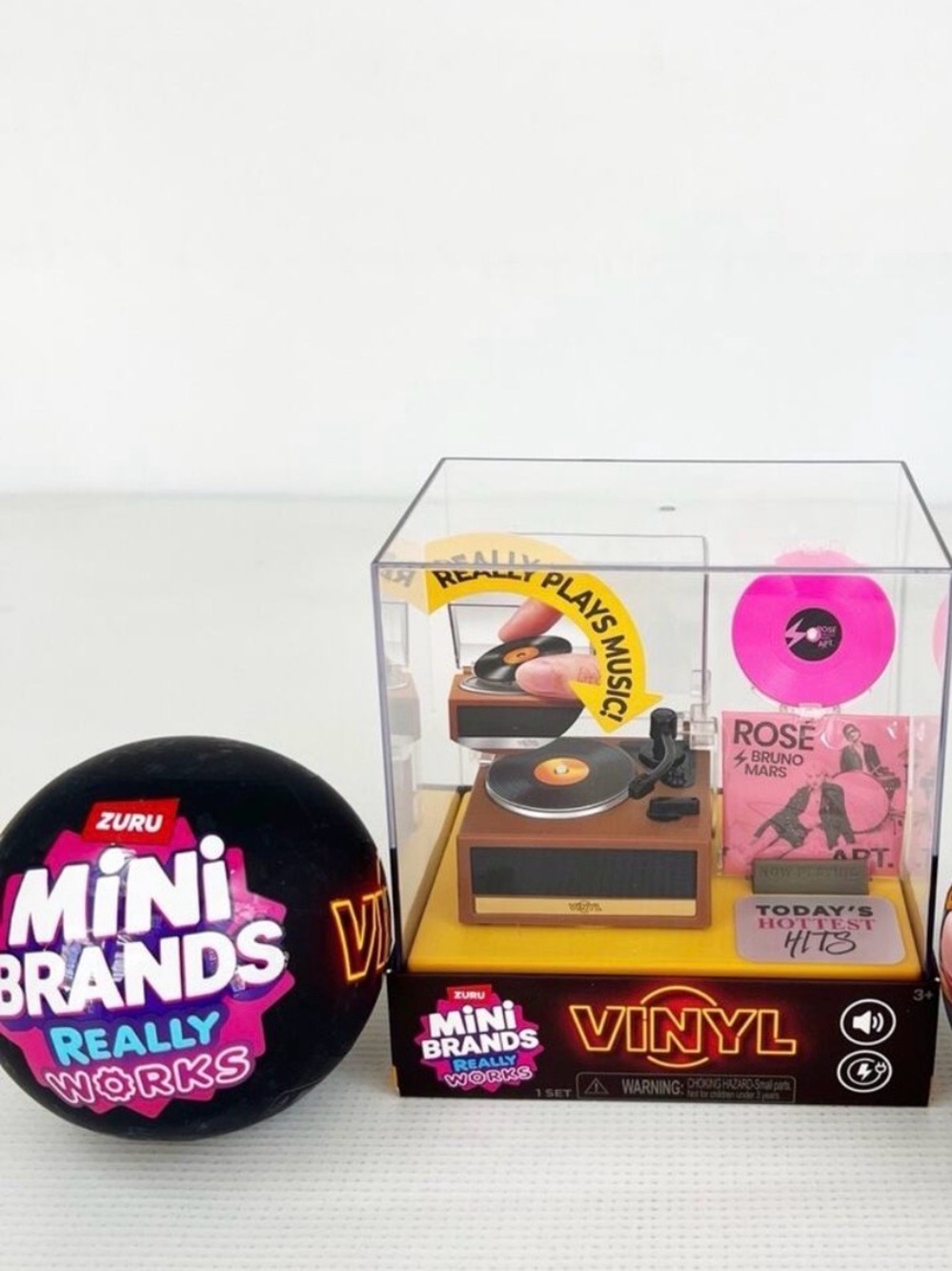 Zuru Mini Brands Really Works Vinyl Player + Mystery Ball Capsule - SEALED New